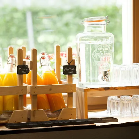 Alpenblick - Kind Of A Otel 3*