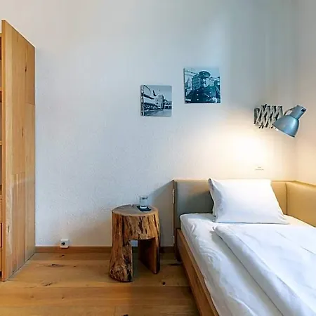 Alpenblick - Kind Of A Hotel Bern