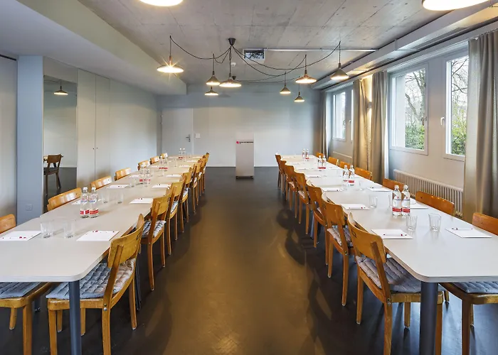 Alpenblick - Kind Of A Hotel Bern