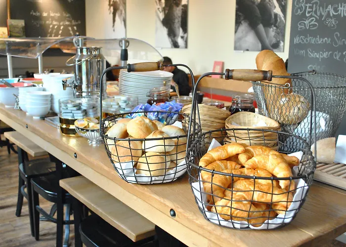 Hotel Alpenblick - Kind Of A 3*